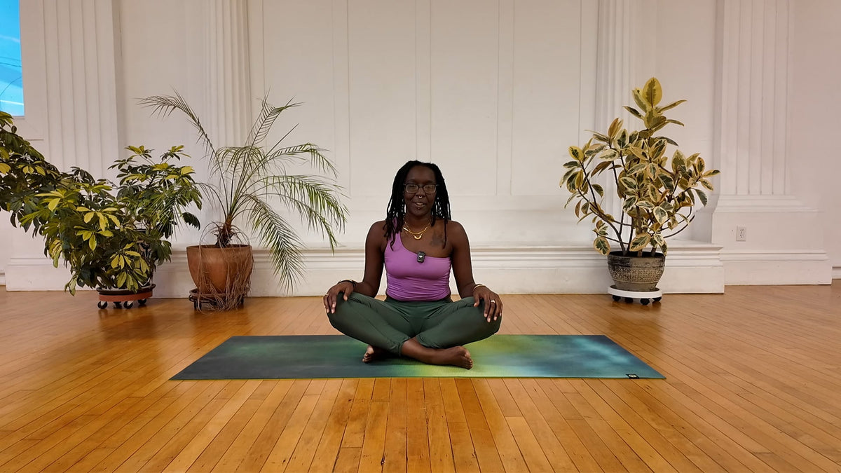Watch the Yin Flow by Minelli Eustácio, accompanying Music for Stillness